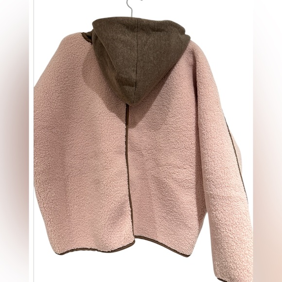 Pink/Mocha Faux Suede Fabrication And Hooded Solid 
Size L/XL - Picture 4 of 4
